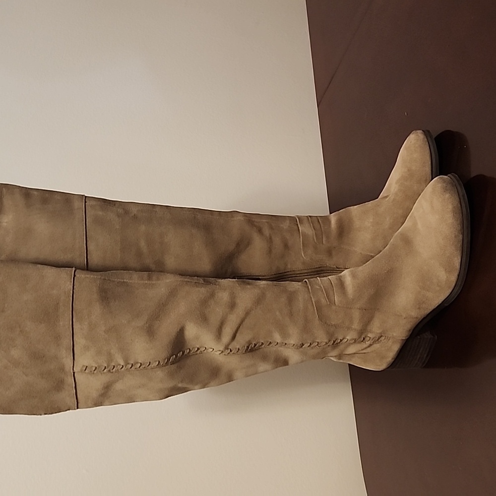 Vince Camuto suede boots